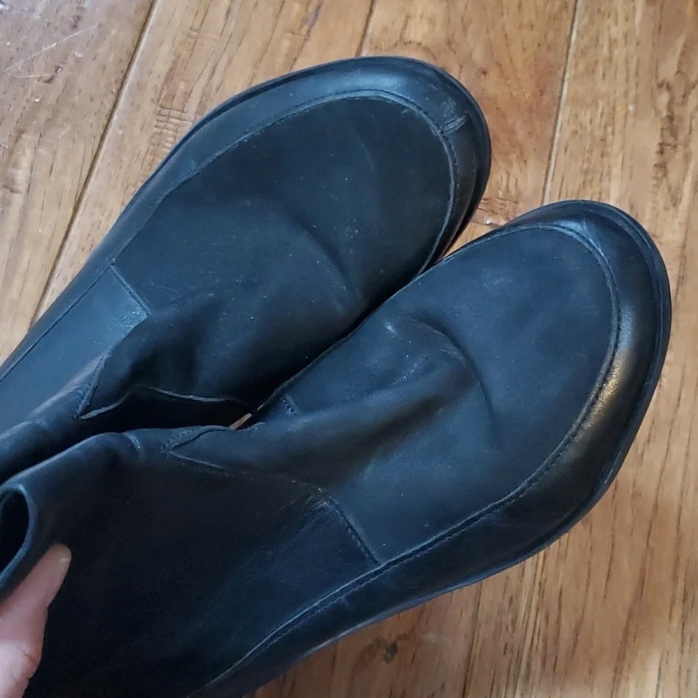 Camper Alicante wedge zip up black wedge boots